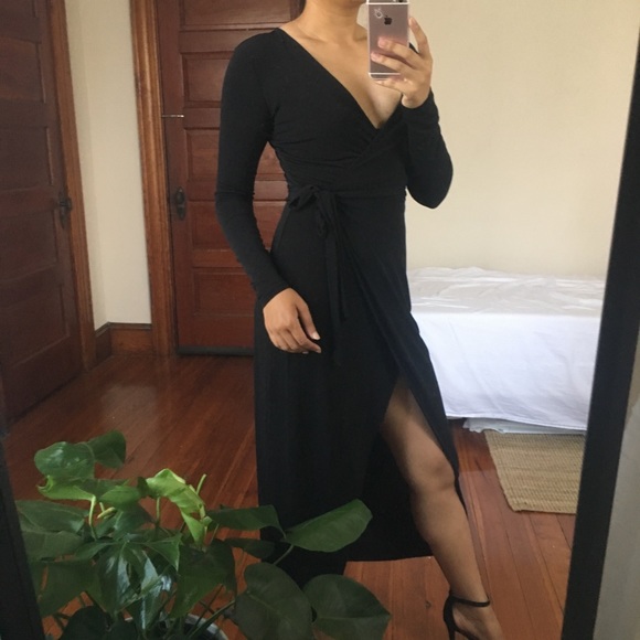 Dress - Picture 1 of 4